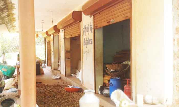 ಅಂಗಡಿ ಶಟರ್ ಮುರಿದು ಅಡಿಕೆ ಕಳವು