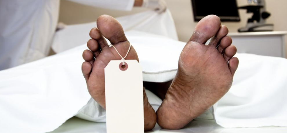 ಪೊಲೀಸ್ ಪೇದೆಯನ್ನು ಪಿಕ್‌ಅಪ್‌ನಡಿಗೆ ಹಾಕಿದ ಹಸುಕಳ್ಳಸಾಗಾಟದಾರರು