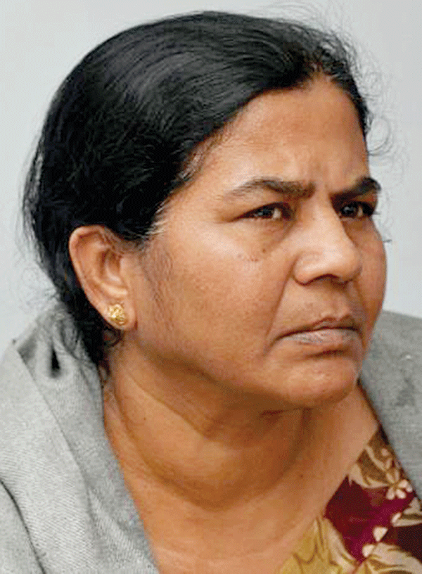 ವೇಮುಲಾರ ತಾಯಿ ಬೌದ್ಧ ಧರ್ಮಕ್ಕೆ ಮತಾಂತರ