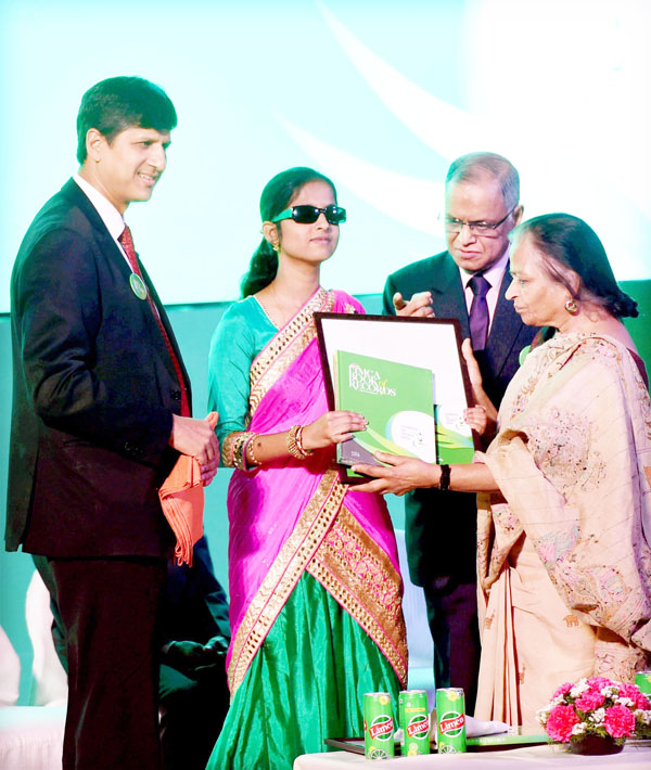 ಲಿಮ್ಕಾ ಬುಕ್ ಆಫ್ ರೆಕಾರ್ಡ್ಸ್