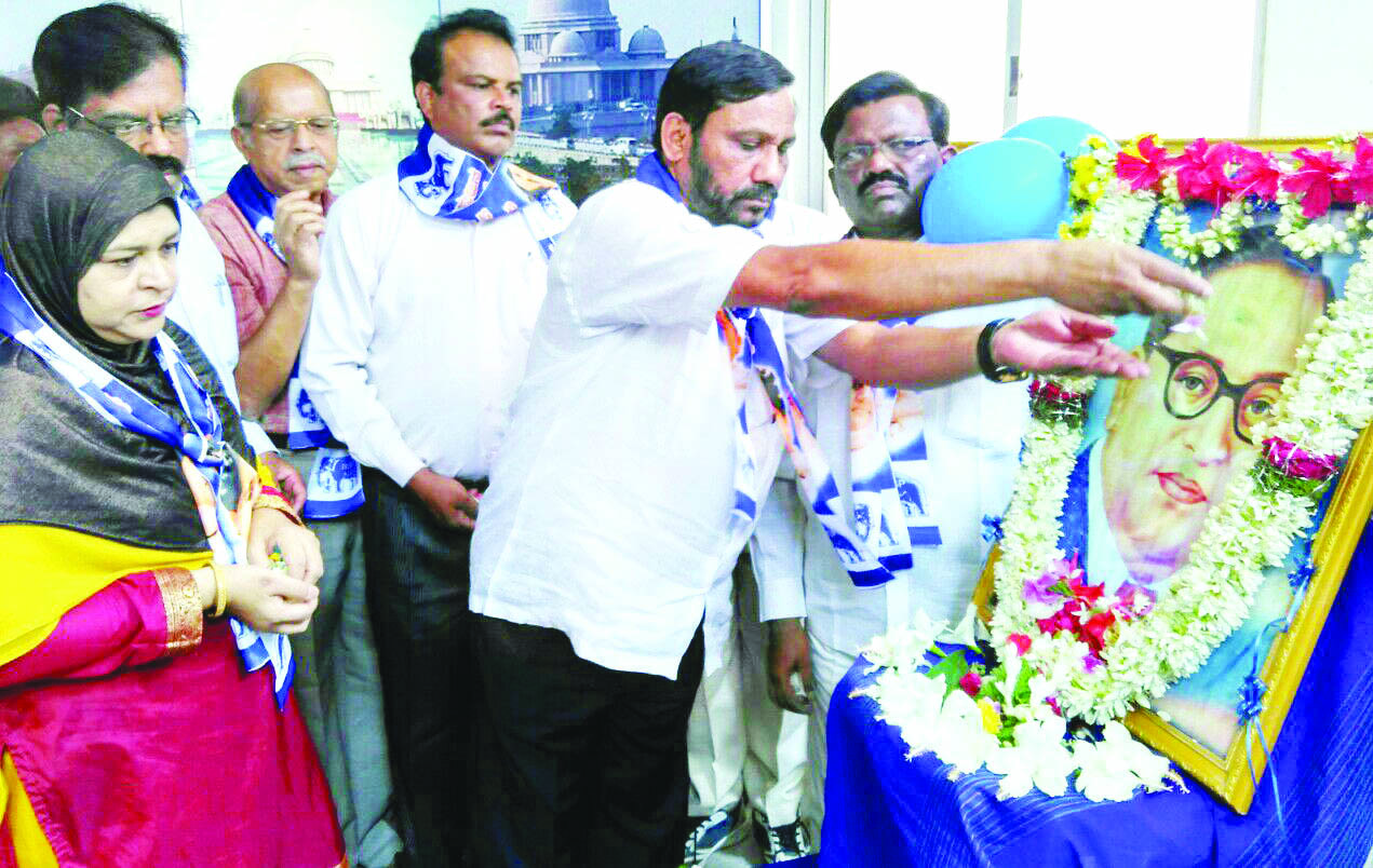 ದಲಿತರ ಮತಕ್ಕಾಗಿ ಬಿಜೆಪಿಯಿಂದ ಅಂಬೇಡ್ಕರ್ ಜನ್ಮದಿನ: ಮಾರಸಂದ್ರ