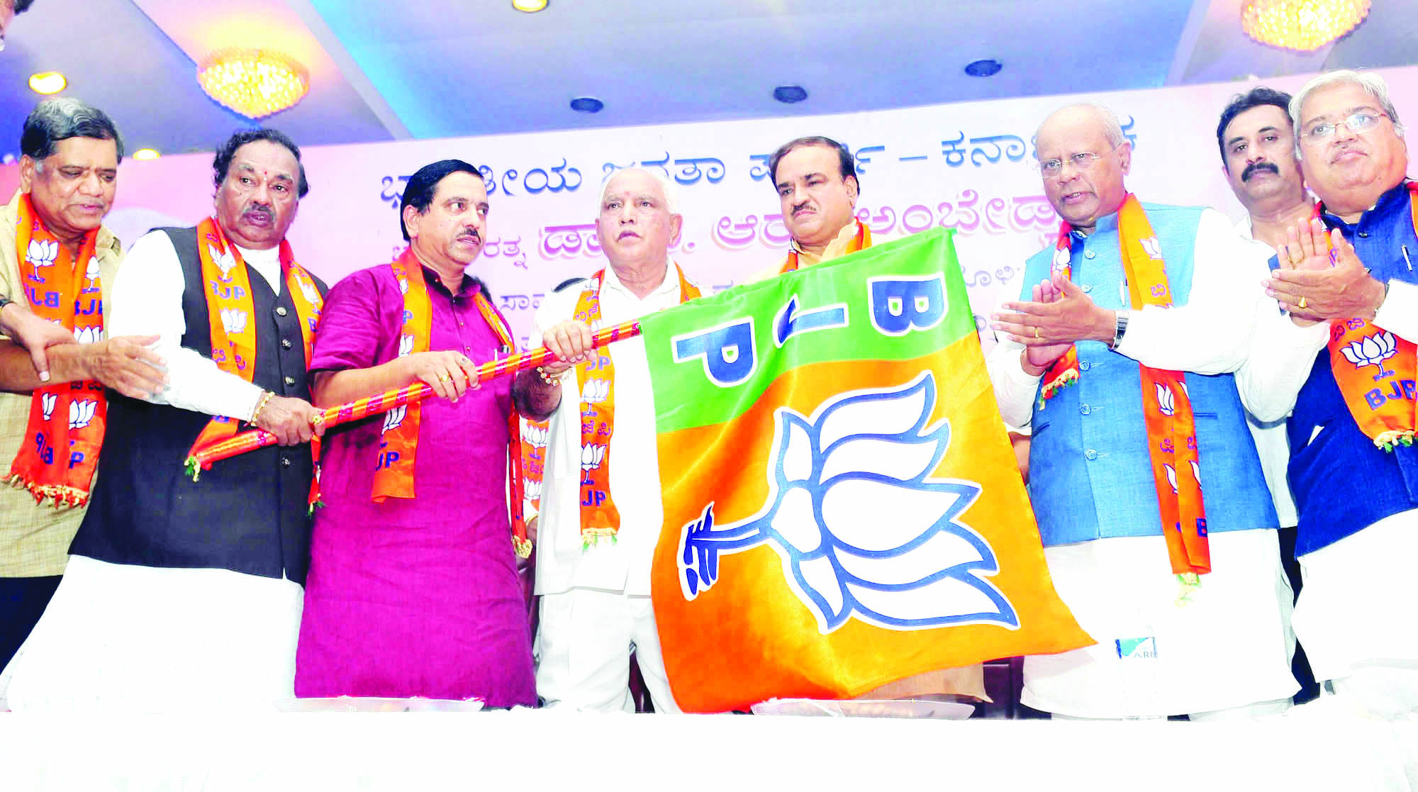 ಬಿಜೆಪಿ ನೂತನ ರಾಜ್ಯಾಧ್ಯಕ್ಷರಾಗಿ ಬಿಎಸ್‌ವೈ ಪದಗ್ರಹಣ