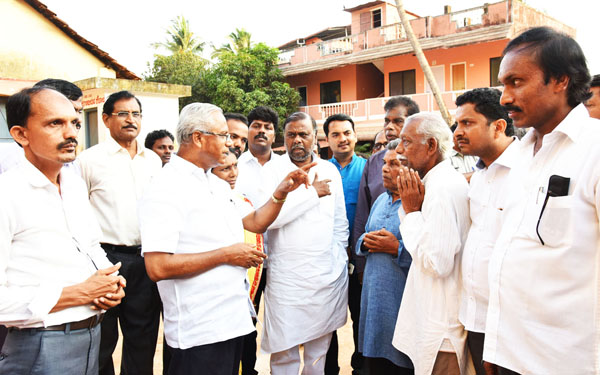 ‘ಕುದ್ಮುಲ್’ ಸ್ಮಾರಕ ಸಭಾಭವನ ಜಾಗಕ್ಕೆ ಆಂಜನೇಯ ಭೇಟಿ