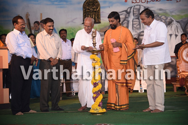 ಬಂಗಾರಮಕ್ಕಿ : ರಾಜಕಾರಣಕ್ಕೆ ಏಕತೆಯ ಬದಲು ವಿಘಟಿಸಿ ಆಳುವಲ್ಲಿಯೇ ಹೆಚ್ಚು ಆಸಕ್ತಿಯಿದೆ - ಡಾ. ರಾಘವೇಂದ್ರ ಪಾಟೀಲ್