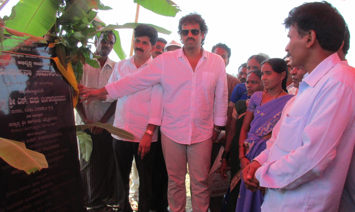 ಬರ ಪರಿಹಾರ ನೀಡುವಲ್ಲಿ ಸರಕಾರಗಳು ವಿಫಲ