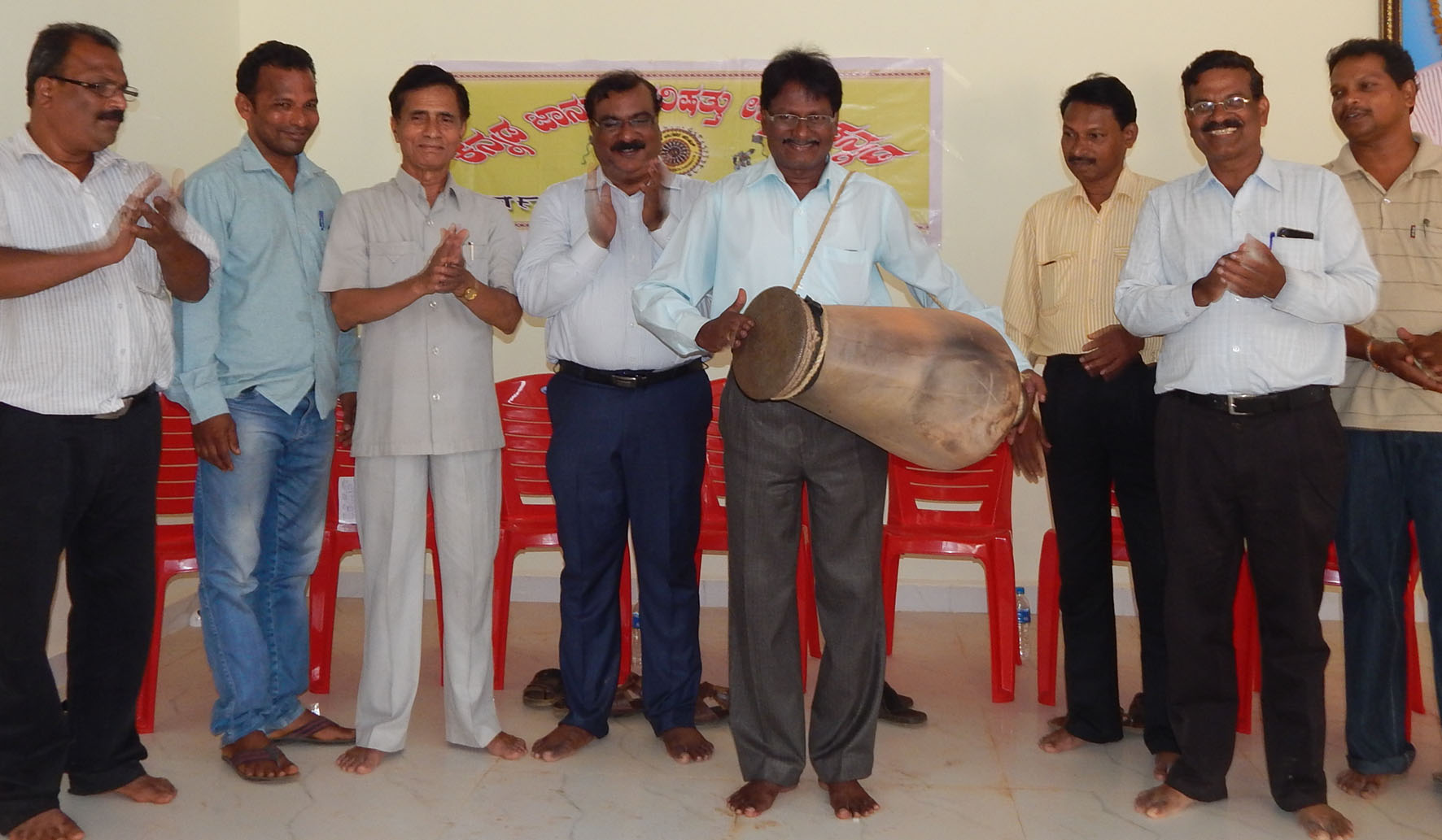 ಜಾನಪದ ಕಲೆ ಉಳಿಸುವುದು ಪ್ರತಿಯೊಬ್ಬರ ಕರ್ತವ್ಯ: ಡಾ. ಗುಂದಿ