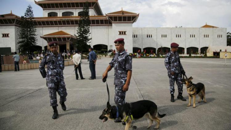 ನೇಪಾಳದಲ್ಲಿ ಐವರು ಭಾರತೀಯ ಪೊಲೀಸರ ಬಂಧನ!