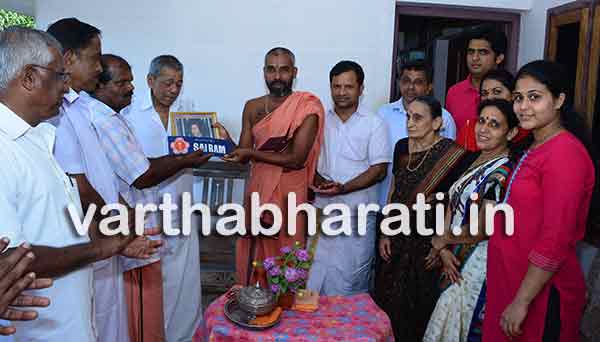 ಸರಳ ಬದುಕಿನ ಮೂಲಕ ಮಾದರಿ ವ್ಯಕ್ತಿತ್ವದ ಪ್ರತೀಕ-ಕೊಂಡೆವೂರು ಶ್ರೀ