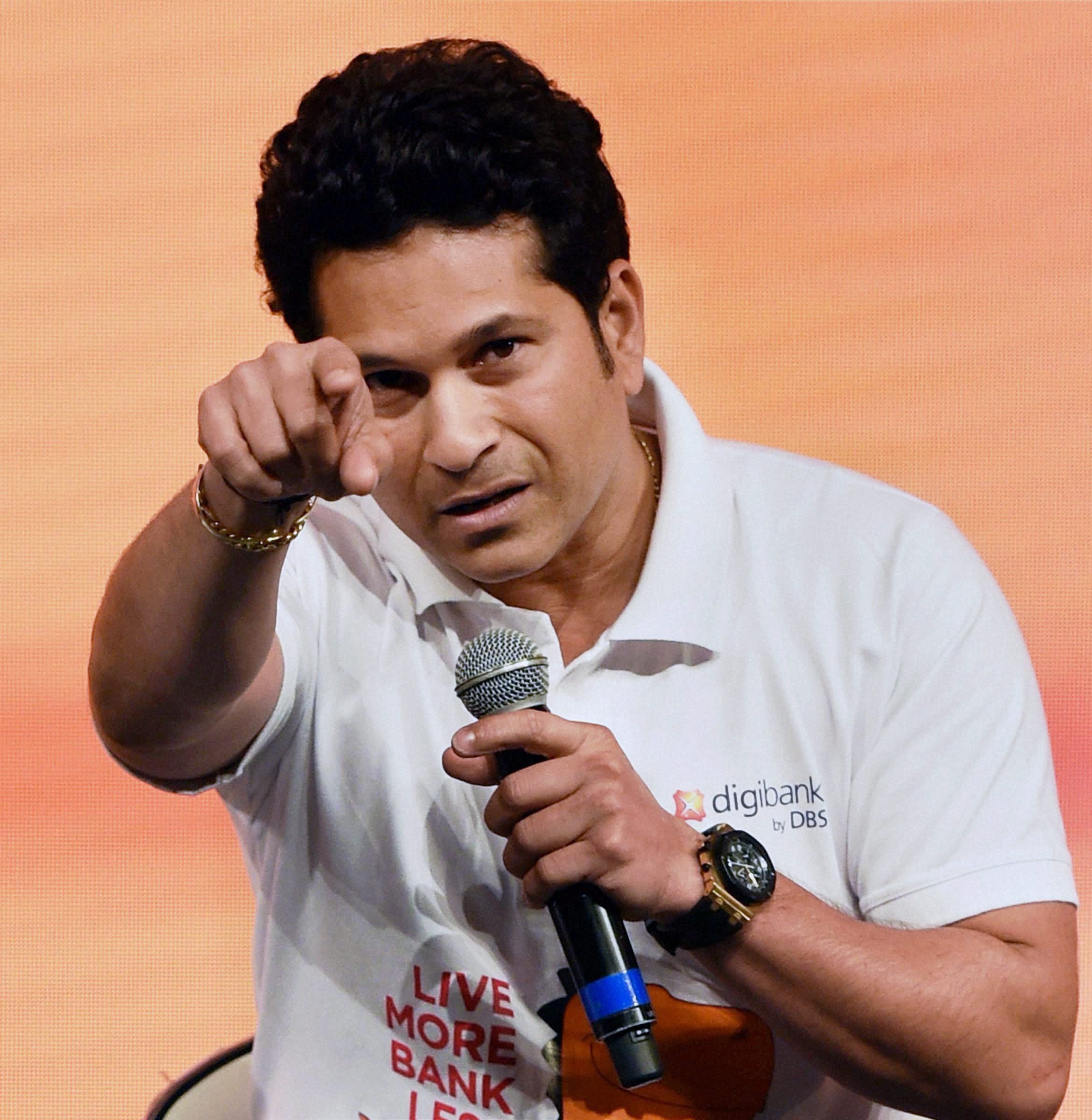 ಮನೆಗೆ ವಾಪಸಾಗಲು ಹಣದ ಕೊರತೆ ಎದುರಿಸಿದ್ದ ತೆಂಡುಲ್ಕರ್