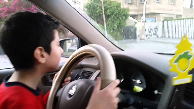 ಮಕ್ಕಳು ಕಾರು ಚಲಾಯಿಸಿದರೆ ಶಿಕ್ಷೆ ಹತ್ತವರಿಗೆ!: ಗಡ್ಕರಿ ಪ್ಲಾನ್