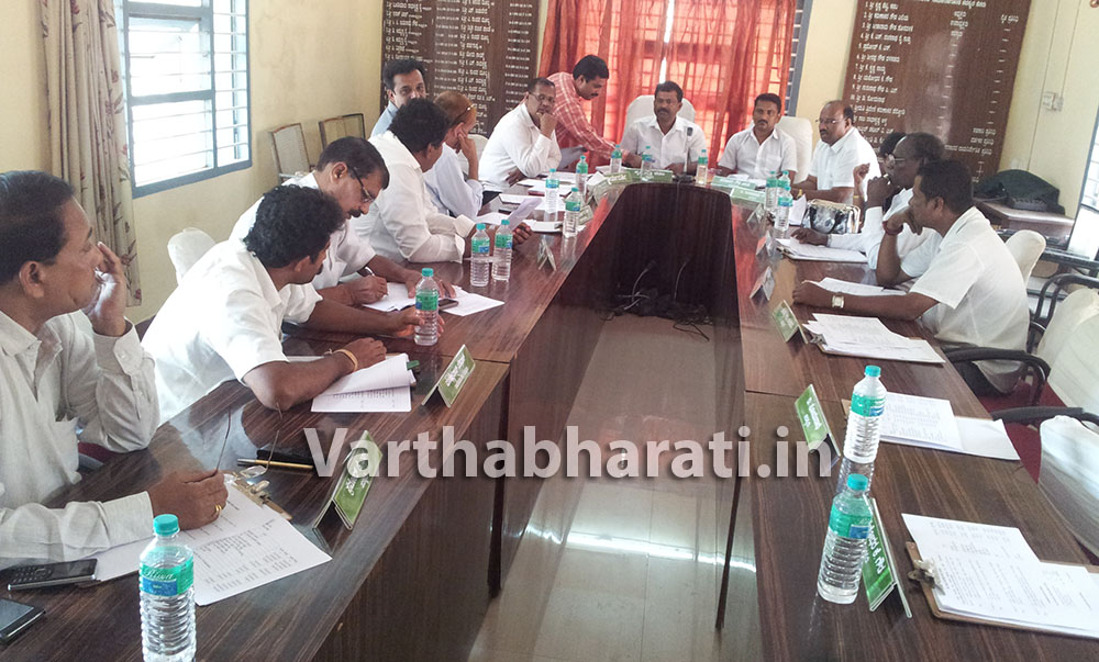 ರೈತರ ಸಭಾಭವನ, ಪ್ರವೇಶ ದ್ವಾರ ಜೂನ್ ಪ್ರಥಮ ವಾರದಲ್ಲಿ ಉದ್ಘಾಟನೆ- ಪುತ್ತೂರು ಎಪಿಎಂಸಿ ಸಾಮಾನ್ಯ ಸಭೆಯಲ್ಲಿ ನಿರ್ಣಯ