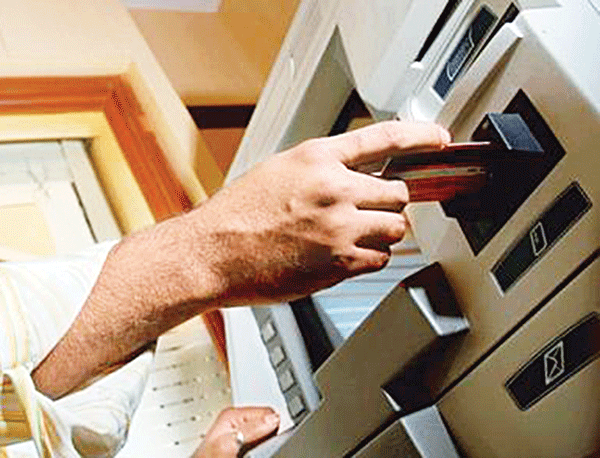 ರಾತ್ರಿ 8ರ ನಂತರ ಎಟಿಎಂಗಳಿಗೆ ನಗದು ತುಂಬುವಂತಿಲ್ಲ