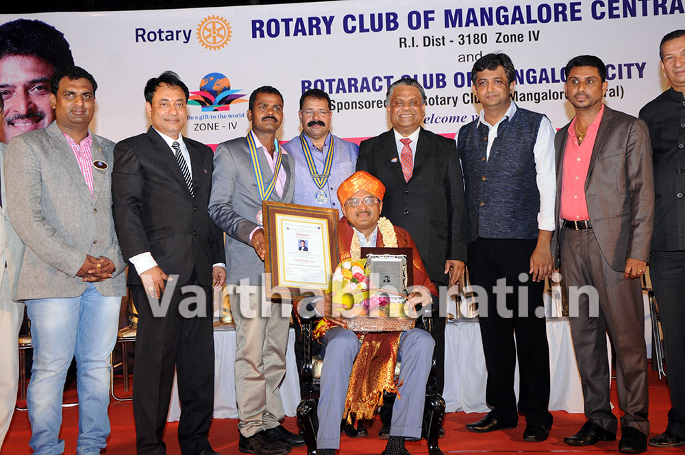 ಡಾ ಶಶಿಕಿರಣ್ ಶೆಟ್ಟಿಯವರಿಗೆ ರೋಟರಿ ವಂದನಾ ಪ್ರಶಸ್ತಿ ಪ್ರಧಾನ