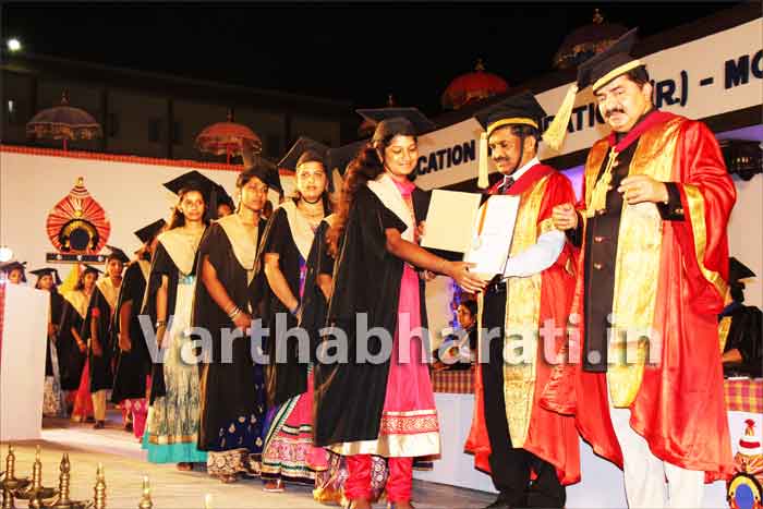 ಆಳ್ವಾಸ್‌ನಲ್ಲಿ 1,925 ಪದವೀಧರರಿಗೆ ಪದವಿ ಪ್ರದಾನ