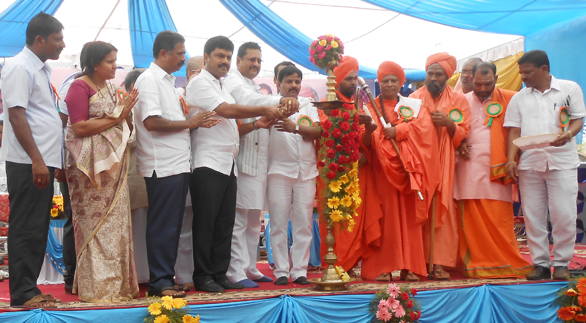 ಸ್ಫೂರ್ತಿ ಉಚಿತ ಸೇವಾ ಆ್ಯಂಬುಲೆನ್ಸ್ ಲೋಕಾರ್ಪಣೆ