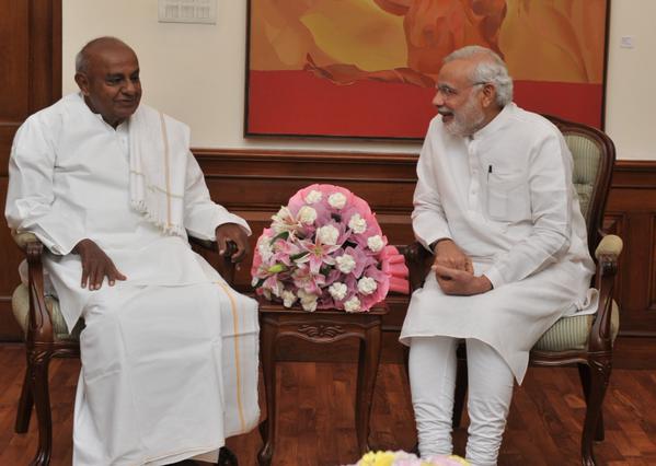 ಕೃಷಿಯಲ್ಲಿ ಕಡಿಮೆ ನೀರು ಬಳಕೆ ’ ಪ್ರಧಾನಿ  ಮೋದಿಗೆ ವರದಿ ಸಲ್ಲಿಸಿದ ಮಾಜಿ ಪ್ರಧಾನಿ  ದೇವೇಗೌಡ