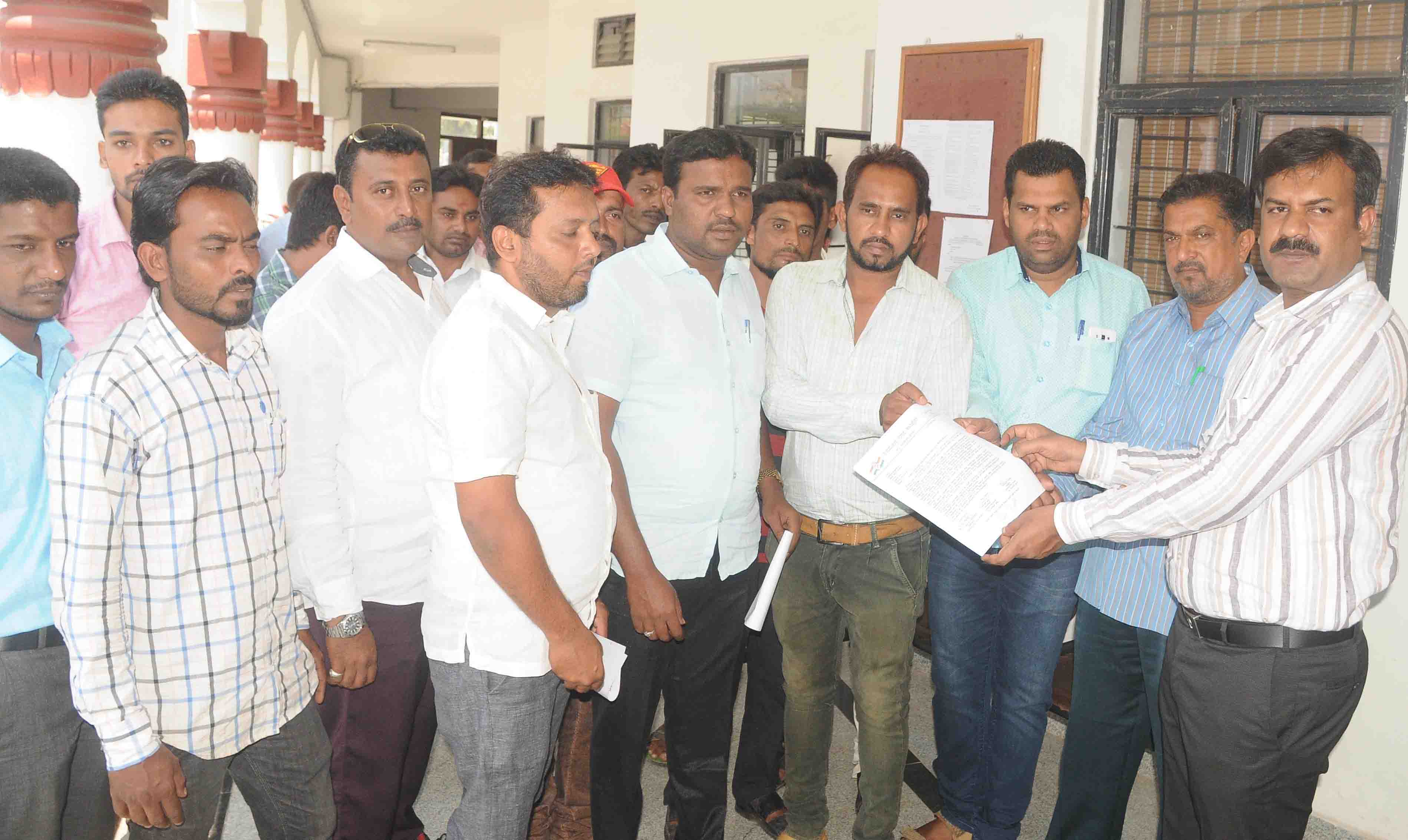 ಶಿವಮೊಗ್ಗ: ಕಾಂಗ್ರೆಸ್ ಅಲ್ಪಸಂಖ್ಯಾತ ಘಟಕದಿಂದ ಮನವಿ