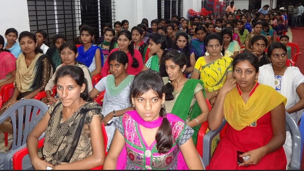 ಪದವೀಧರರು ನೇರವಾಗಿ ಉದ್ಯೋಗಕ್ಕೆ ಅರ್ಹರಲ್ಲ: ಡಿಸಿ ಅನೀಸ್