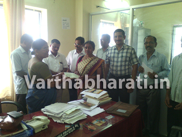 ಪುತ್ತೂರು: ಪರಿಹಾರ ಚೆಕ್ ವಿತರಣೆ