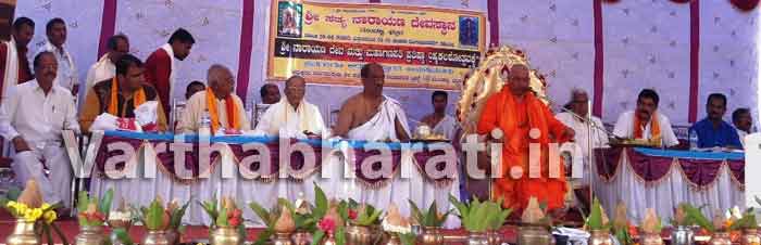 ಮುಂಡಳ್ಳಿ ಸತ್ಯನಾರಾಯಣ ದೇವಸ್ಥಾನದಲ್ಲಿ ಮೂರ್ತಿಗಳ ಪುನರ್ ಪ್ರತಿಷ್ಠೆ