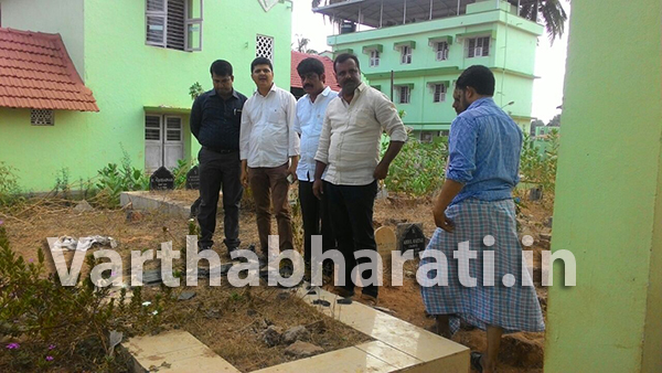 ಉಳ್ಳಾಲದಲ್ಲಿ ಯು.ಟಿ. ಖಾದರ್: ದರ್ಗಾ ಝಿಯಾರತ್; ತಂದೆ-ತಾಯಿಯ ಗೋರಿ ಸಂದರ್ಶನ