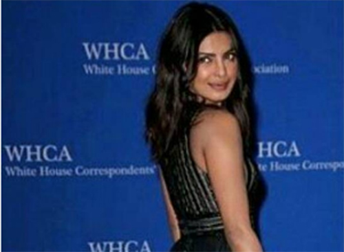 ವೈಟ್‌ಹೌಸ್ ಡಿನ್ನರ್‌ನಲ್ಲಿ ಬ್ಯ್ಲಾಕ್ ಡ್ರೆಸ್ ಗ್ಲಾಮರ್