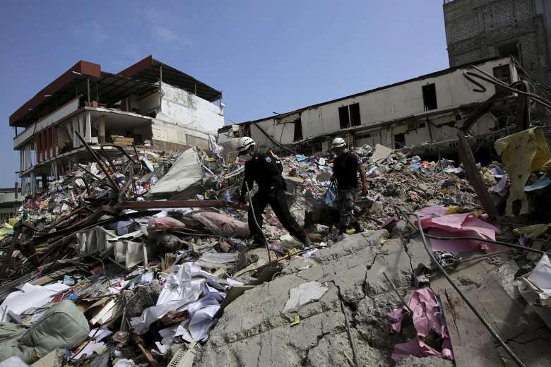 ಎರಡು ವಾರಗಳ ಬಳಿಕ  ಈಕ್ವೆಡಾರ್‌  ಭೂಕಂಪದಿಂದ ಕಟ್ಟಡದ ಅವಶೇಷಗಳಡಿ ಸಿಲುಕಿದ್ದ  72 ವರ್ಷದ ವೃದ್ಧನ ರಕ್ಷಣೆ