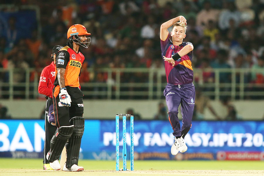 ವಿಶಾಖಪಟ್ಟಣದಲ್ಲಿ ಮುಳುಗಿತು ಧೋನಿಯ ಧೋನಿ