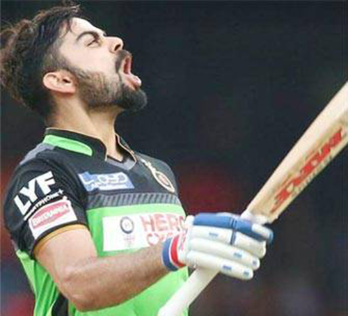 ಐಪಿಎಲ್‌ನ ಒಂದೇ ಆವೃತ್ತಿಯಲ್ಲಿ ಗರಿಷ್ಠ ರನ್ : ಉತ್ತಪ್ಪ ದಾಖಲೆ ಮುರಿದ ಕೊಹ್ಲಿ