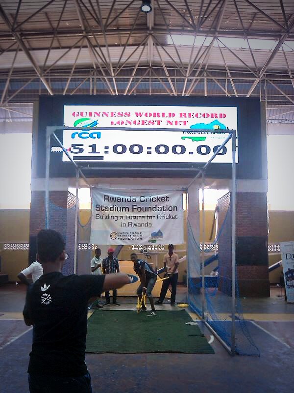 ಗಿನ್ನೆಸ್ ವಿಶ್ವ ದಾಖಲೆ ನಿರ್ಮಿಸಿದ ರುವಾಂಡ ನಾಯಕ ಎರಿಕ್