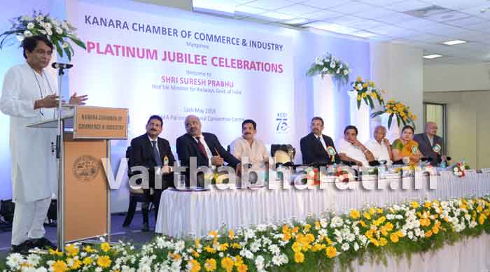 ಪಶ್ಚಿಮ ಕರಾವಳಿಯಲ್ಲಿ ರೈಲ್ವೆ ಮೂಲಭೂತ ಸೌಕರ್ಯಕ್ಕೆ ಒತ್ತು: ಸಚಿವ ಸುರೇಶ್