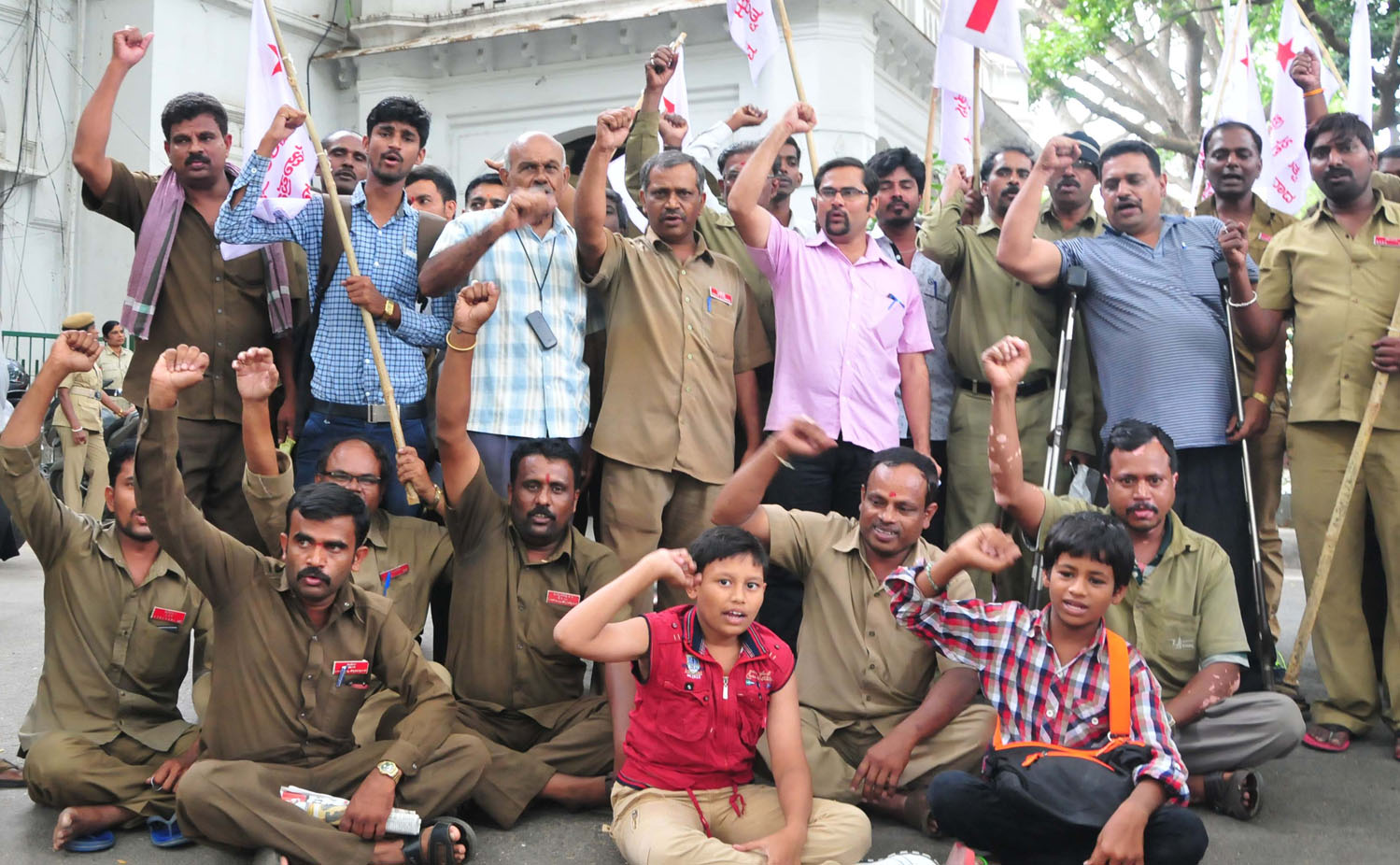 ಆರ್‌ಟಿಇ ಕಾಯ್ದೆ: ಆಯ್ಕೆಯಾದ ಎಲ್ಲರಿಗೂ ಸೀಟು ಹಂಚಿಕೆಗೆ ಒತ್ತಾಯ