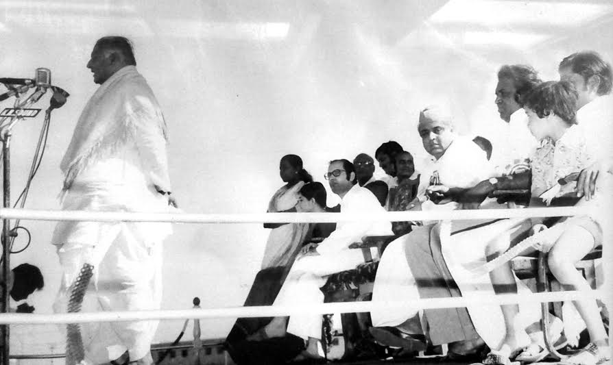 ಆಪಾದನೆಗಳು, ಅರಸರ ಸಮರ್ಥನೆಗಳು -ಎಂ.ರಘುಪತಿ