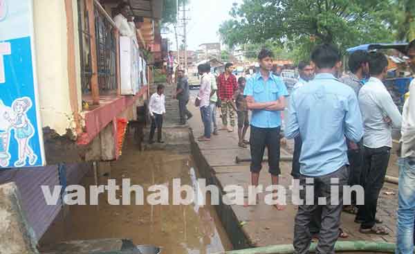 ಮುಂಡಗೋಡ: ಗುಡುಗು ಸಿಡಿಲು ಆಲೆಕಲ್ಲು ಸಹಿತ ಭಾರಿ ಮಳೆಗಾಳಿಯಿಂದ ಜನಜೀವನ ಅಸ್ತವ್ಯಸ್ತ