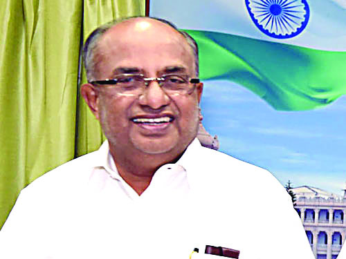 ಸಕ್ಕರೆ ಕಾರ್ಖಾನೆಗಳಿಗೆ ಸಚಿವ ಮಹದೇವಪ್ರಸಾದ್ ಕರೆ