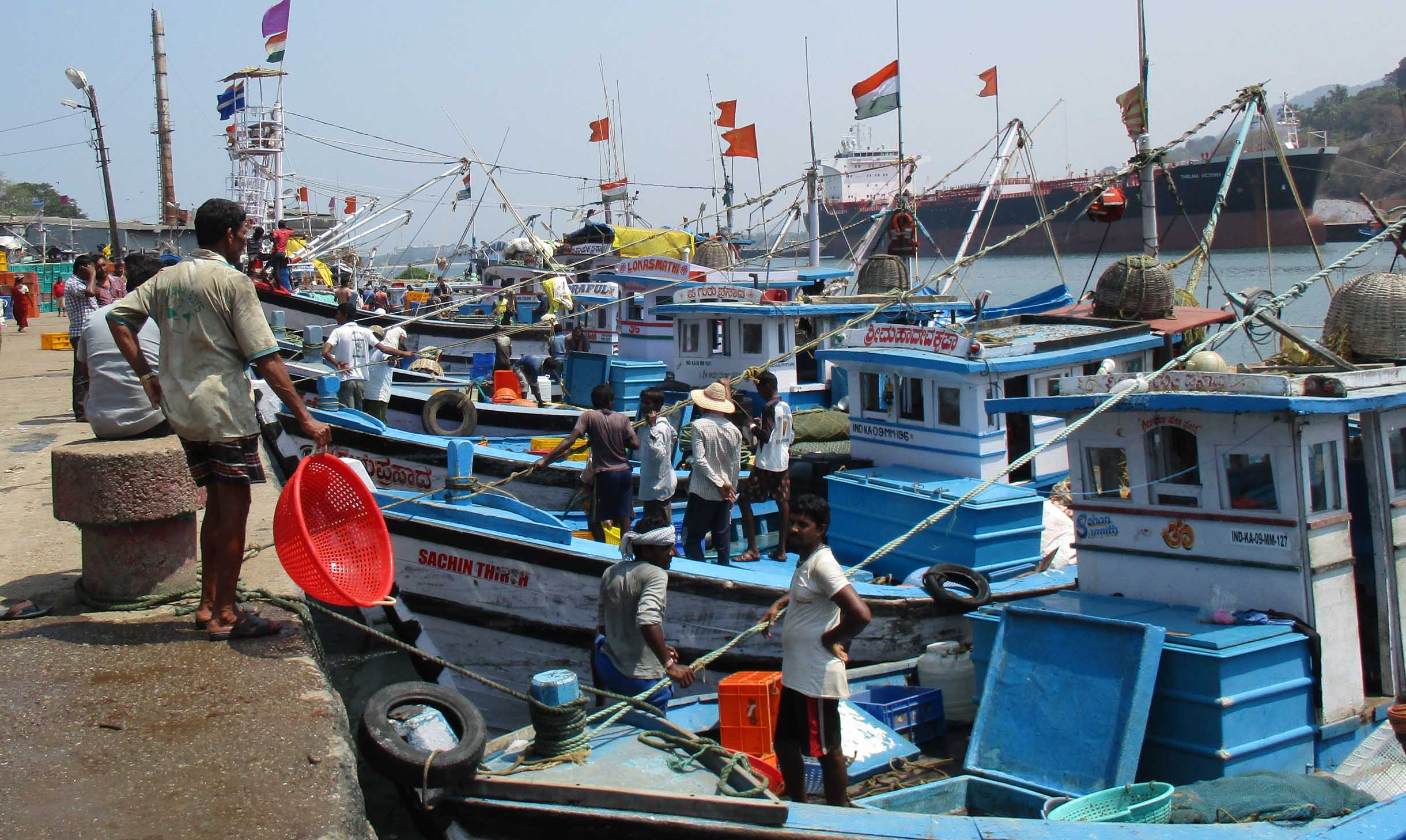 ದೋಣಿ ನೋಂದಣಿ ಸಂಖ್ಯೆ ಆಧಾರ್ ಕಾರ್ಡ್‌ಗೆ ಜೋಡಣೆ