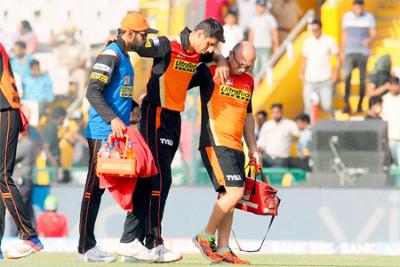 ಐಪಿಎಲ್ ಟೂರ್ನಿಯಿಂದ ಆಶೀಷ್ ನೆಹ್ರಾ ಔಟ್