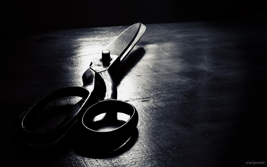 18 ವರ್ಷದಿಂದ ಮಹಿಳೆ ಹೊಟ್ಟೆಯಲ್ಲಿದ್ದ ಕತ್ತರಿ ಹೊರತೆಗೆದ ವೈದ್ಯರು!