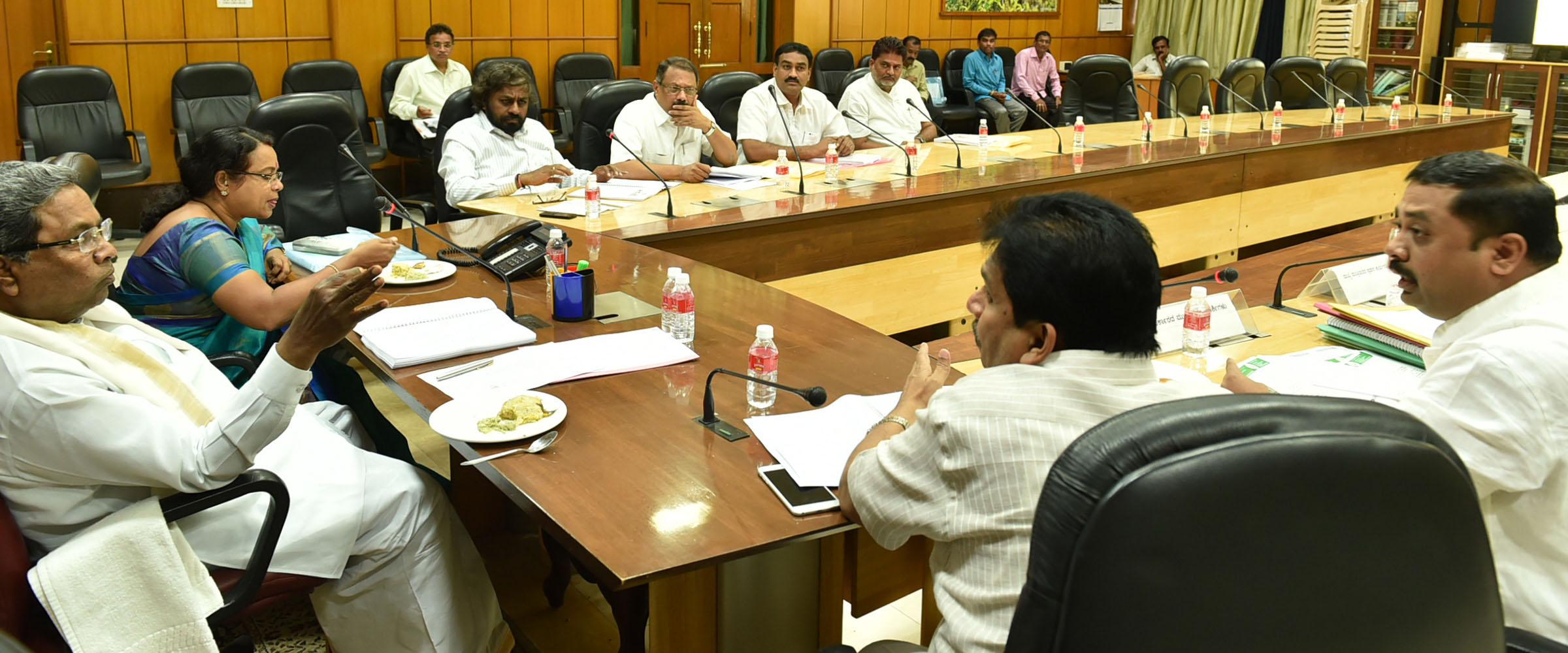 ಗೊ.ರು.ಚ. ಅಧ್ಯಕ್ಷತೆಯಲ್ಲಿ ಸಮಿತಿ ರಚನೆಗೆ ತೀರ್ಮಾನ