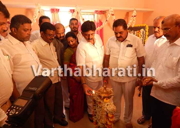 ಮಹಿಳೆಯರು ಕ್ರಿಯಾಶೀಲರಾದರೆ ಸಮಾಜದಲ್ಲಿ ಯಶಸ್ಸು: ಸಚಿವ ಡಿ.ಕೆ.ಶಿವಕುಮಾರ್