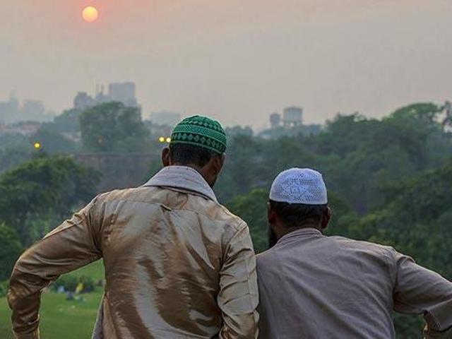 ಭಾರತದಲ್ಲಿ ಕುಟುಂಬದ ಗಾತ್ರ ಅತ್ಯಂತ ವೇಗವಾಗಿ ಚಿಕ್ಕದಾಗುತ್ತಿರುವುದು ಮುಸ್ಲಿಮರಲ್ಲಿ: ಜನಗಣತಿ ವರದಿ