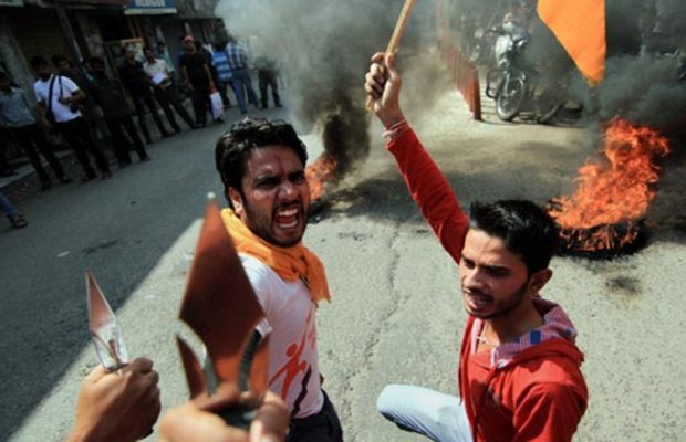 ಅಯೋಧ್ಯೆಯಲ್ಲಿ ಬಜರಂಗದಳದಿಂದ ಶಸ್ತ್ರಾಸ್ತ್ರ ತರಬೇತಿ ಶಿಬಿರ ಪ್ರಾರಂಭ