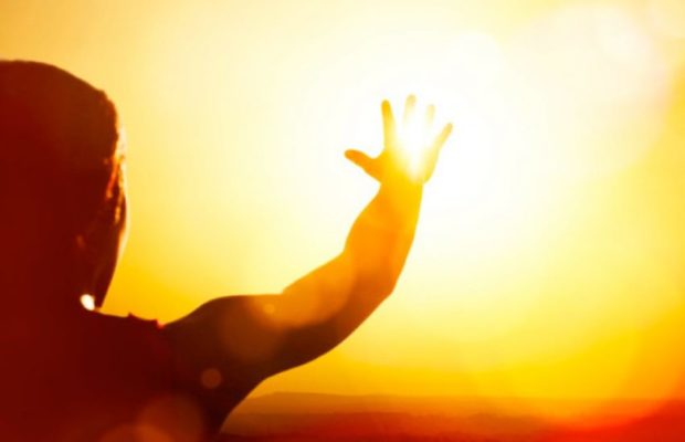 ಬಿಸಿಲ ಬೇಗೆ ತಡೆಯಲಾರದೆ ಸೂರ್ಯನ ವಿರುದ್ಧವೇ ಕೇಸು ಕೊಟ್ಟ ಭೂಪ!