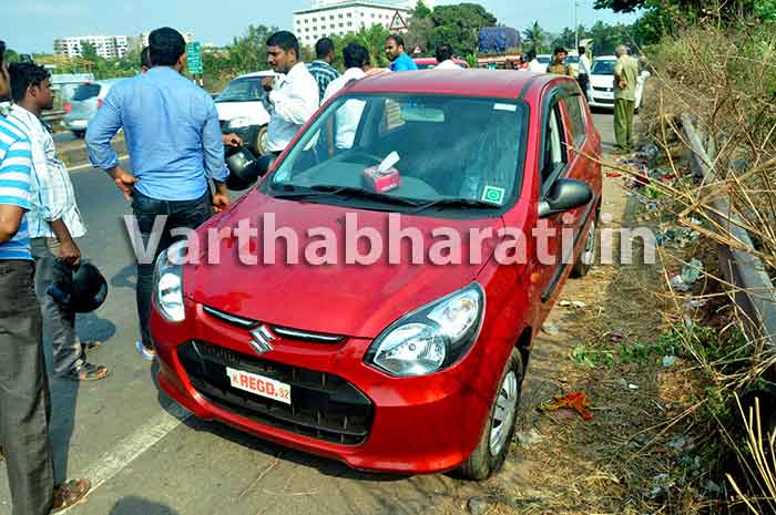 ಕಾರಿನೊಳಗೆ ವ್ಯಕ್ತಿಯ ಮೃತದೇಹ ಪತ್ತೆ