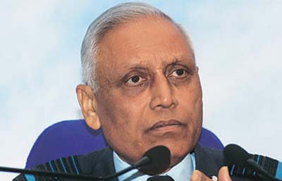 ಹೆಲಿಕಾಪ್ಟರ್ ಹಗರಣ: ತ್ಯಾಗಿ ಸುತ್ತ ಸಂಶಯದ ಹುತ್ತ