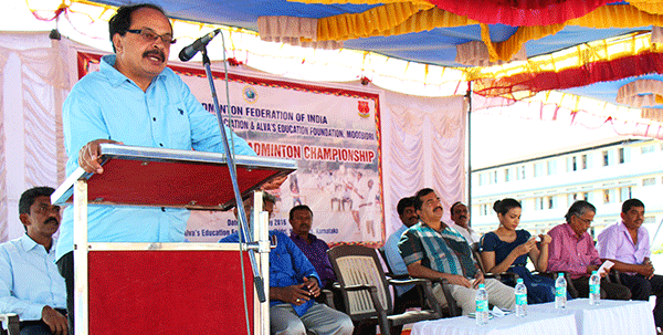 ಮೂಡುಬಿದಿರೆ : ದಕ್ಷಿಣ ವಲಯ ಬಾಲ್‌ಬ್ಯಾಡ್ಮಿಂಟನ್‌ಗೆ ಚಾಲನೆ