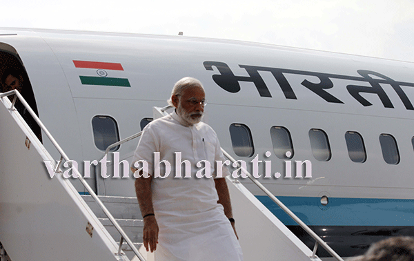 ಮಂಗಳೂರಿನಲ್ಲಿ ಪ್ರಧಾನಿ ನರೇಂದ್ರ ಮೋದಿ