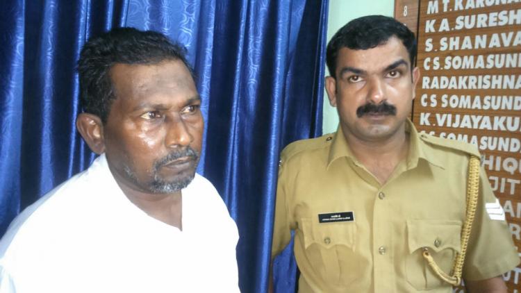 ವಿದ್ಯಾರ್ಥಿನಿಯರ ಲೈಂಗಿಕ ಶೋಷಣೆ: ಮದ್ರಸಾ ಅಧ್ಯಾಪಕನ ಬಂಧನ!