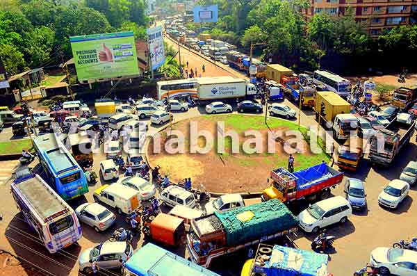 ನಂತೂರು: ಪರಿಹಾರ ಕಾಣದ ಟ್ರಾಫಿಕ್ ಸಮಸ್ಯೆ!