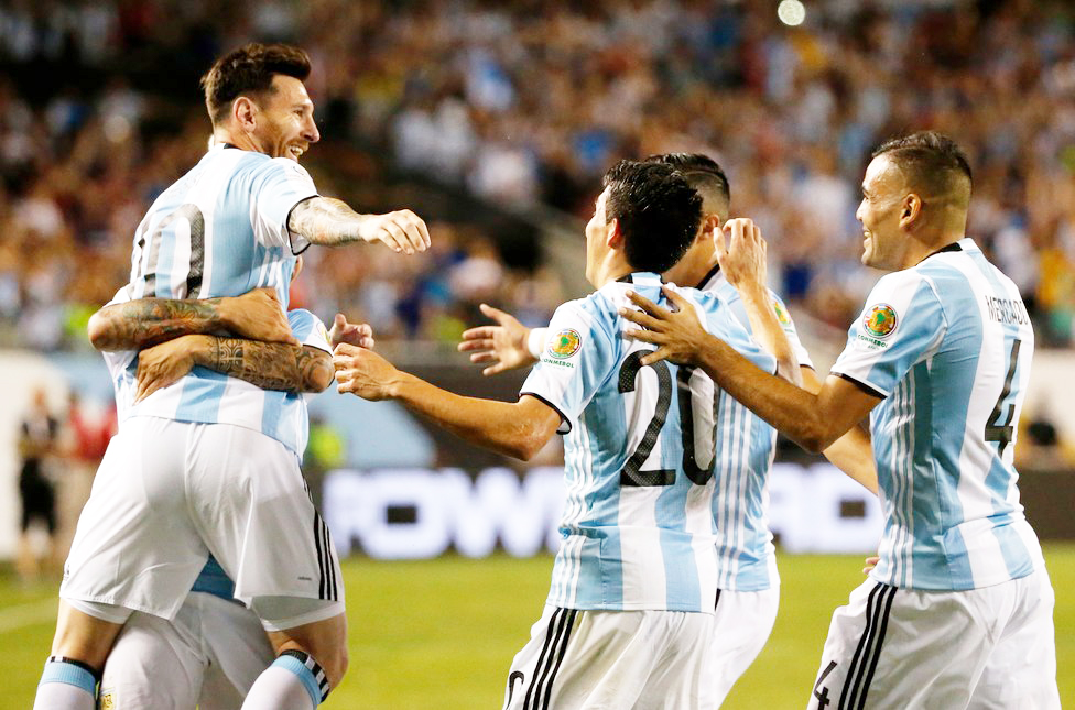 ಕೋಪಾ ಅಮೆರಿಕ ಟೂರ್ನಿ: ಮೆಸ್ಸಿ ಹ್ಯಾಟ್ರಿಕ್, ಅರ್ಜೆಂಟೀನ ಕ್ವಾರ್ಟರ್‌ಫೈನಲ್‌ಗೆ